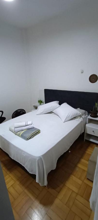 Hébergement de vacances Em Copacabana 2 Quadras Da *